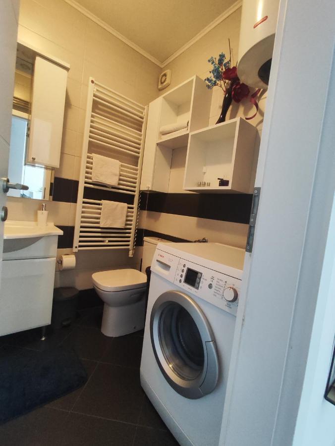 Beach Pearl Apartment สปลิท ภายนอก รูปภาพ